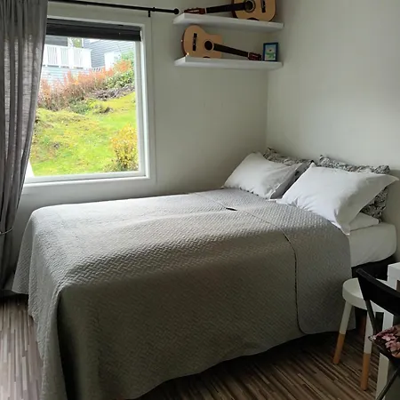 Holiday Room For Rent Tromso Exterior photo