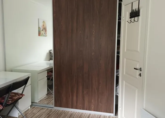 Holiday Room For Rent